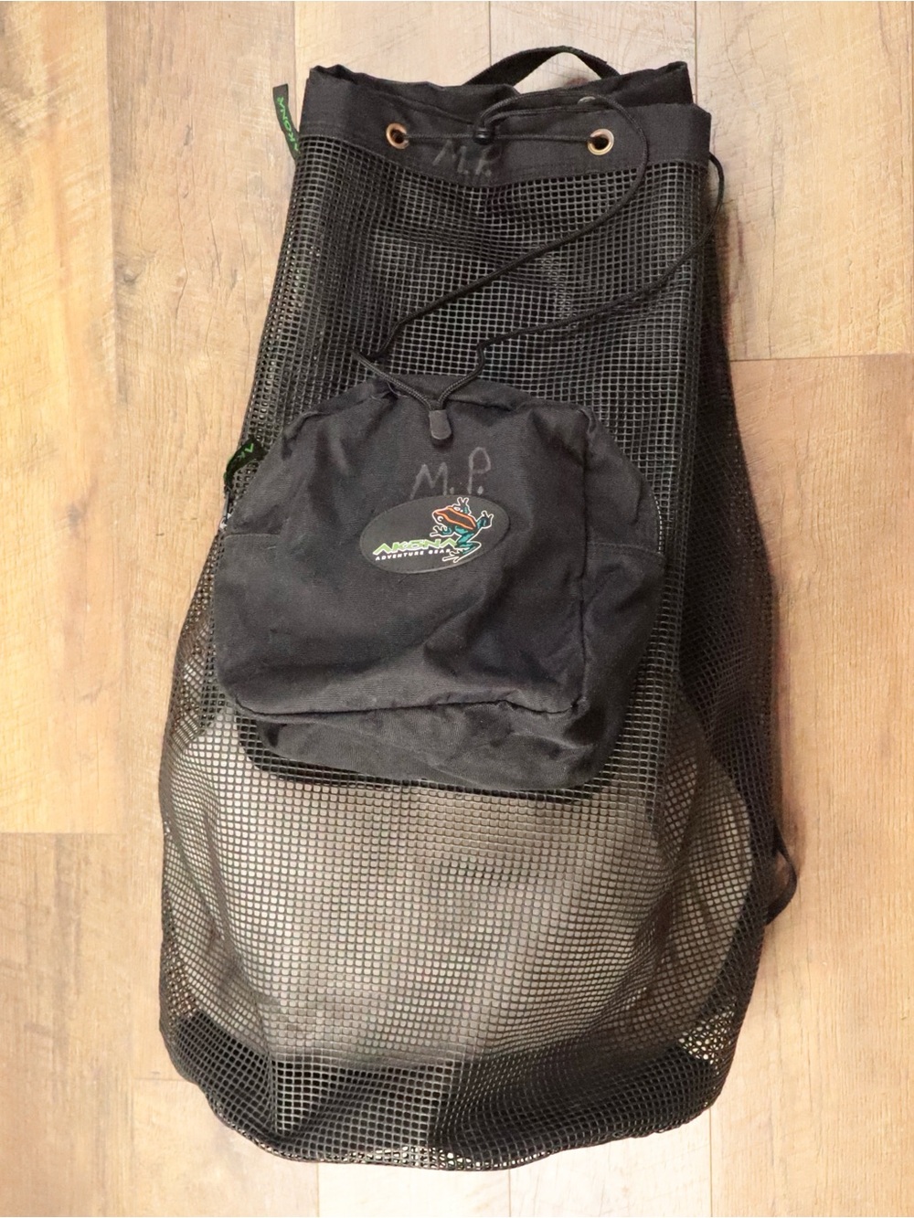 AKONA Adventure Gear Mesh Scuba Diving Backpack Bag Black AKB 232 Snorkel Duffle